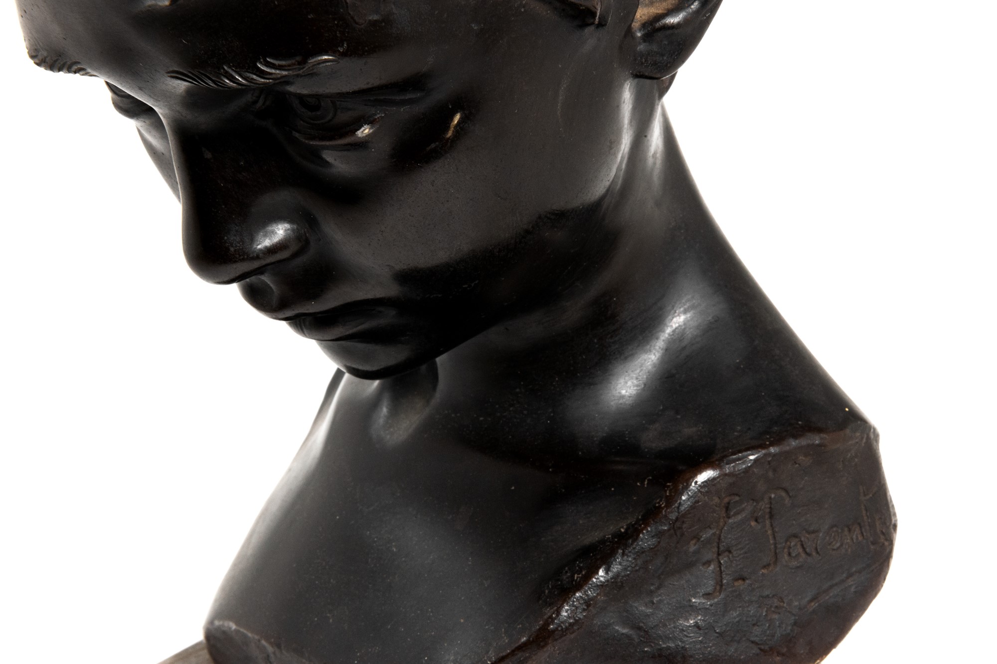 Francesco Parente (1885 - 1969) Bust of a boy in bronze, signed, based on red Levanto marble41 x - Image 8 of 8