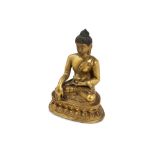 Gilded bronze sculpture depicting Buddha SakyamuniTibet, late 19th century, 16 x 11 cm