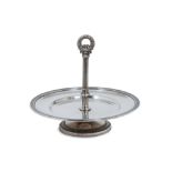 Centerpiece stand in 800 silverAlessandria, '60, palmette decoration, gr 392, 17 x 20 cm