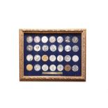 Large numismatic lot with hundreds of pieces, Coins and mixed medals between the 50s and the 80s.