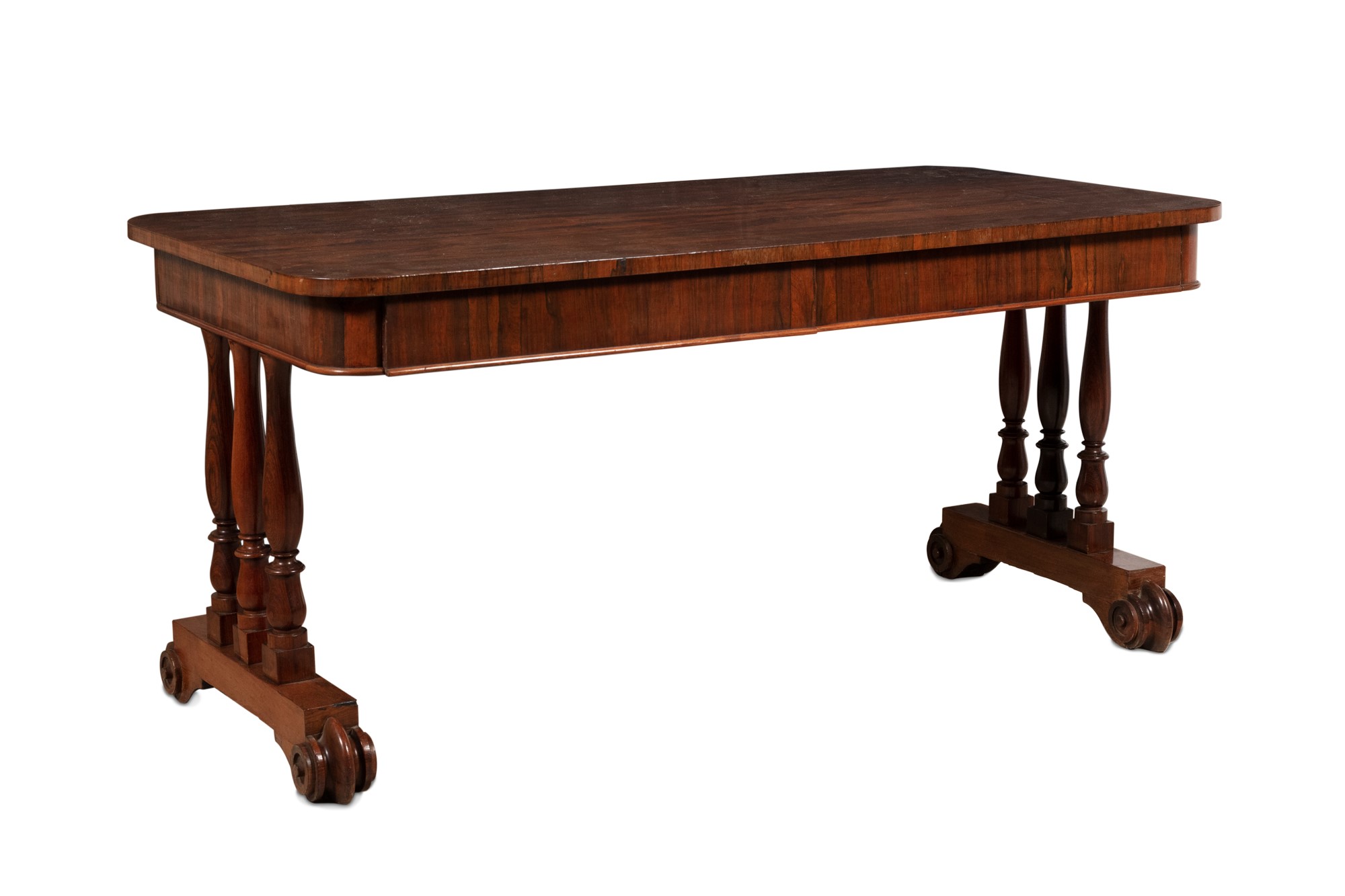 Rosewood coffee tableEngland, early 20th centuryrectangular top, two drawers side by side on the