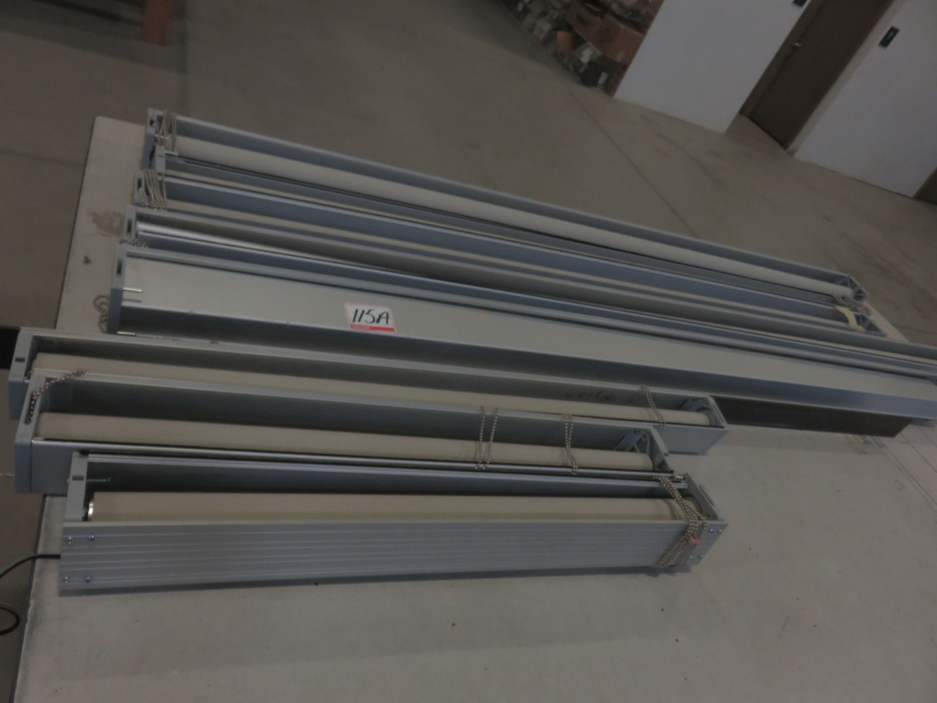 LOT - UNIVERSAL ASSTD ROLL UP BLINDS