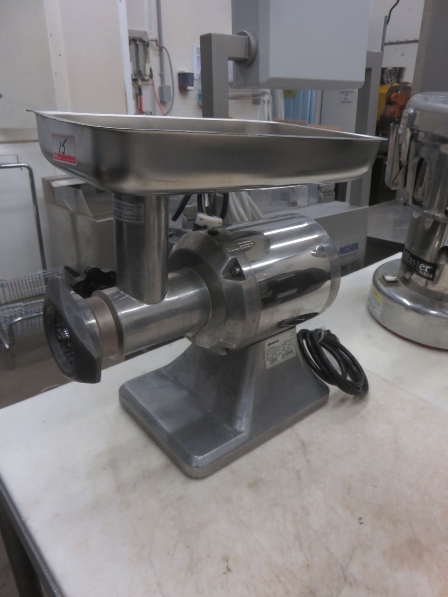 OMCAN MG-IT-0012-C TABLE TOP MEAT GRINDER W/ 1HP MOTOR - Image 2 of 2