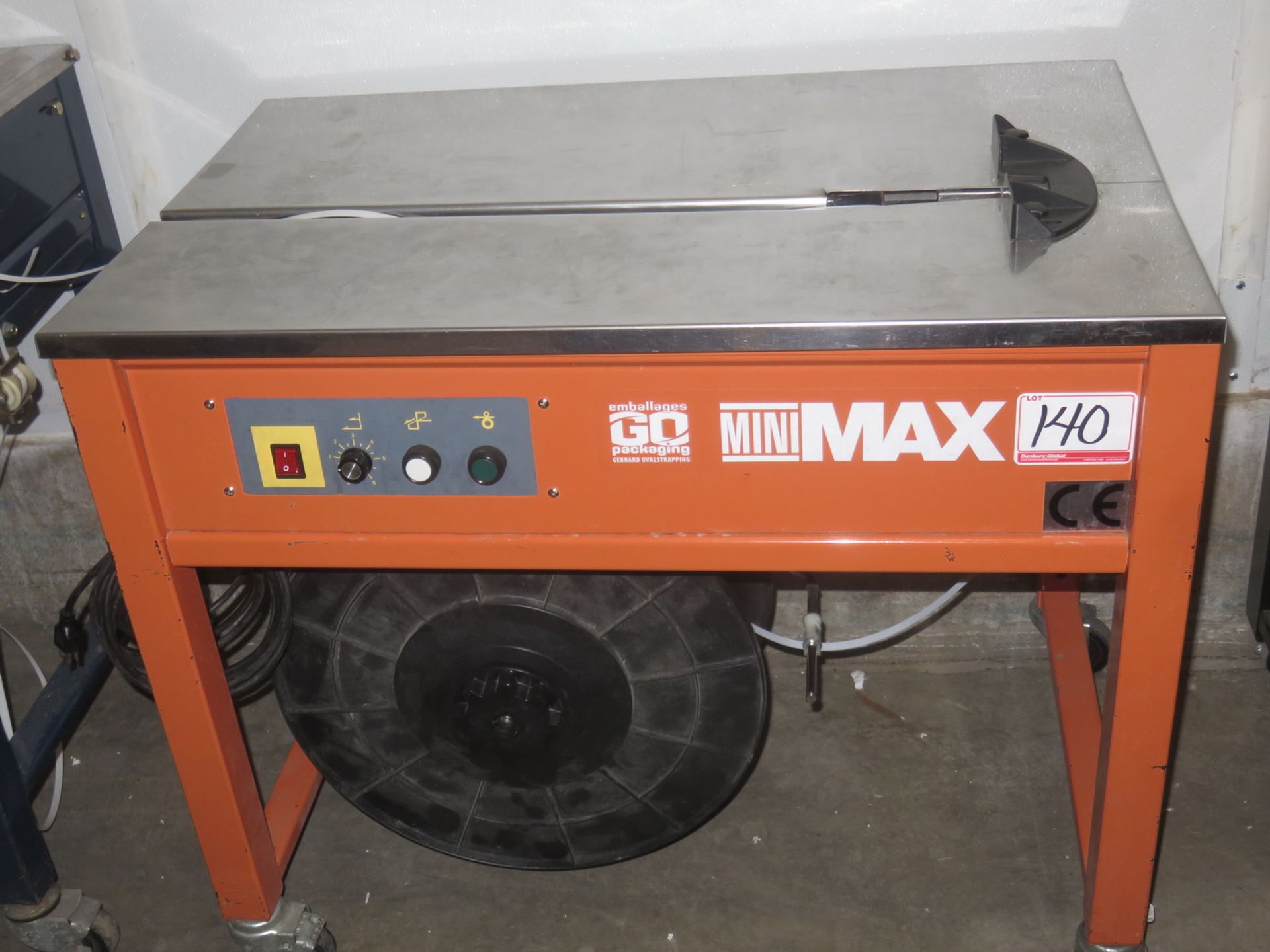 GO PACKAGING MINIMAX STRAPPING MACHINE