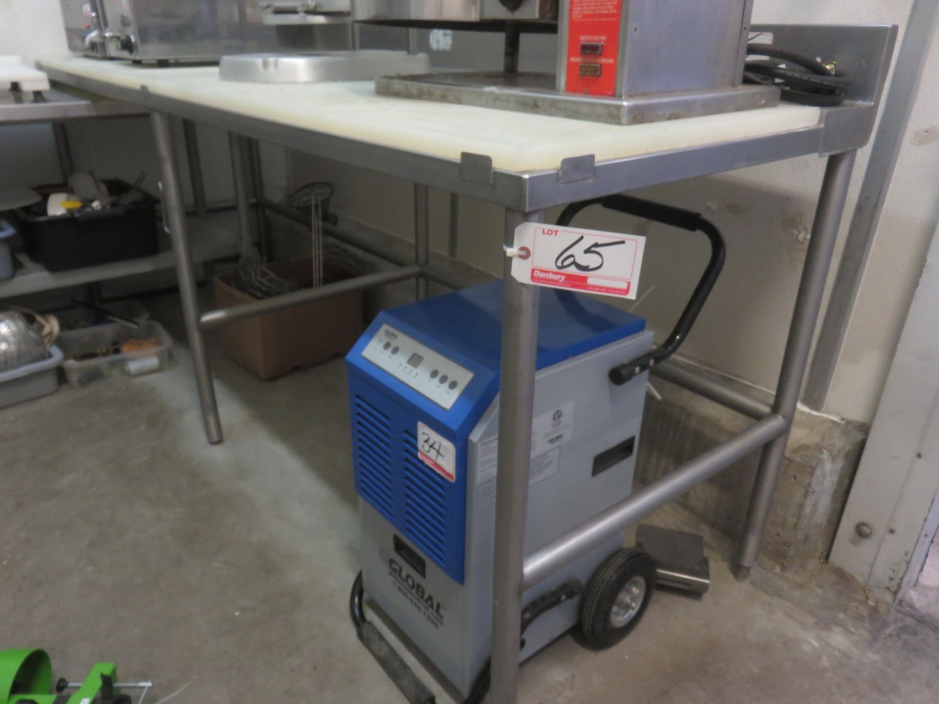 STAINLESS FRAME & POLY TOP 32" X 8' PREP TABLE
