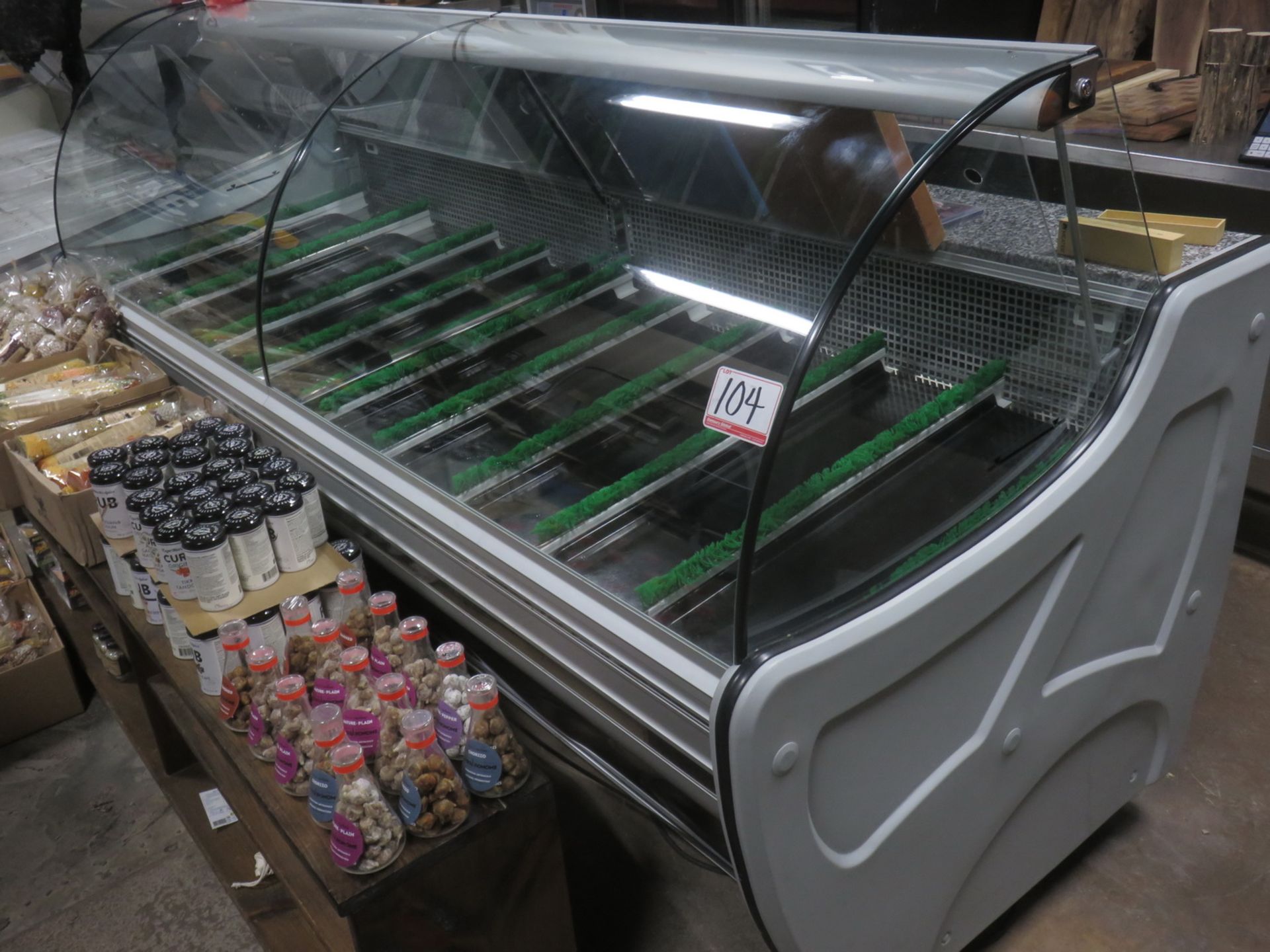 2015 WITRYNA CHLODNICZA MODEL W-24-SGSN REFRIGERATED DELI DISPLAY