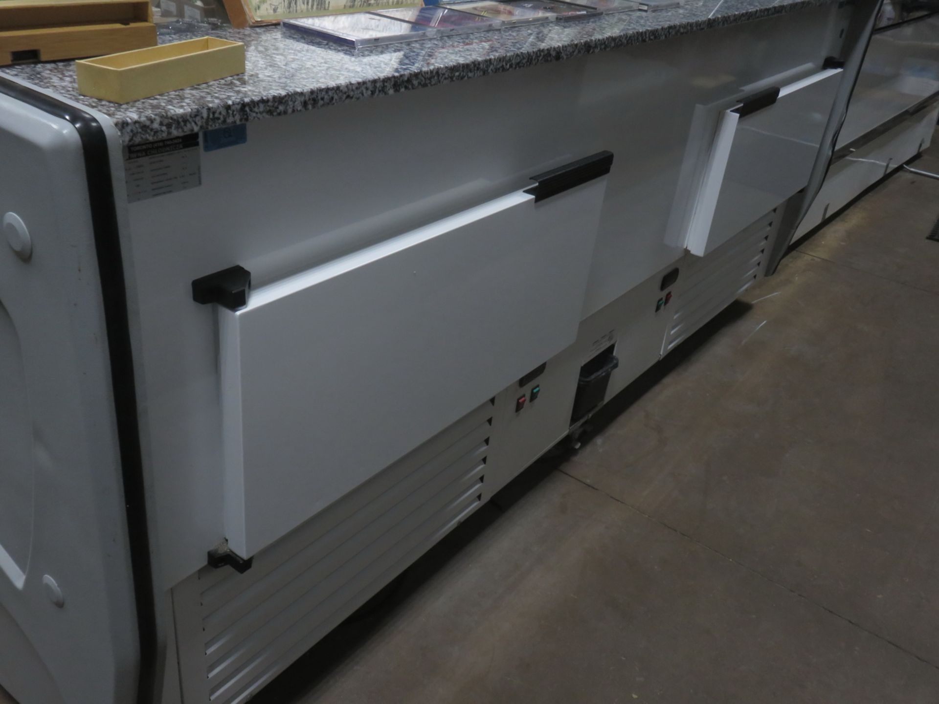 2015 WITRYNA CHLODNICZA MODEL W-24-SGSN REFRIGERATED DELI DISPLAY - Image 2 of 2