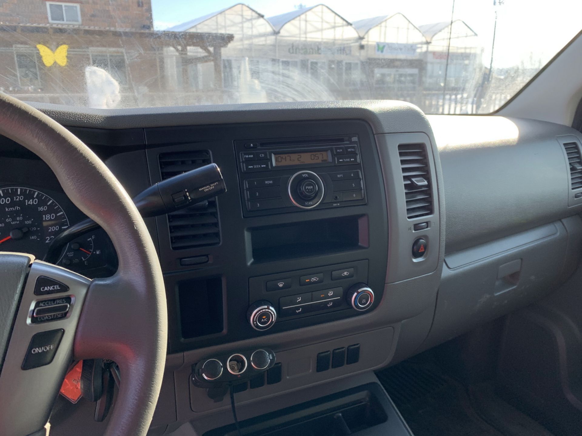 2014 NISSAN 2500 HD S NV CARGO VAN W/ 4.0L V6 GAS ENGINE RWD W/ LADDER ...