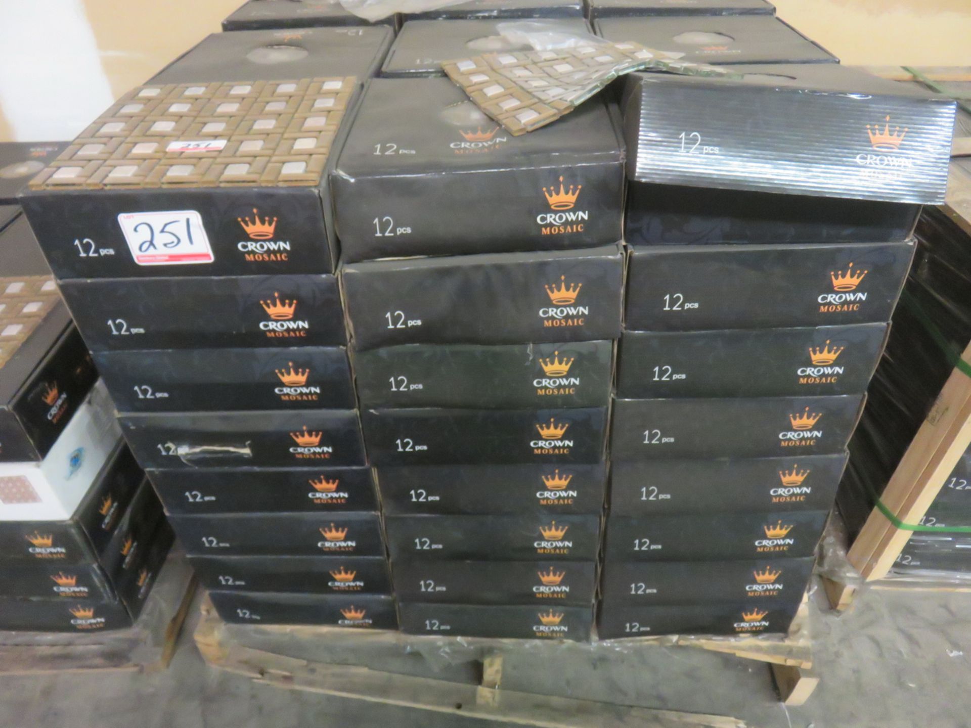 BOXES - CROWN HG-815204 300 X 300 X 8MM MOSAIC TILES (12 PCS/BOX) - Image 3 of 3