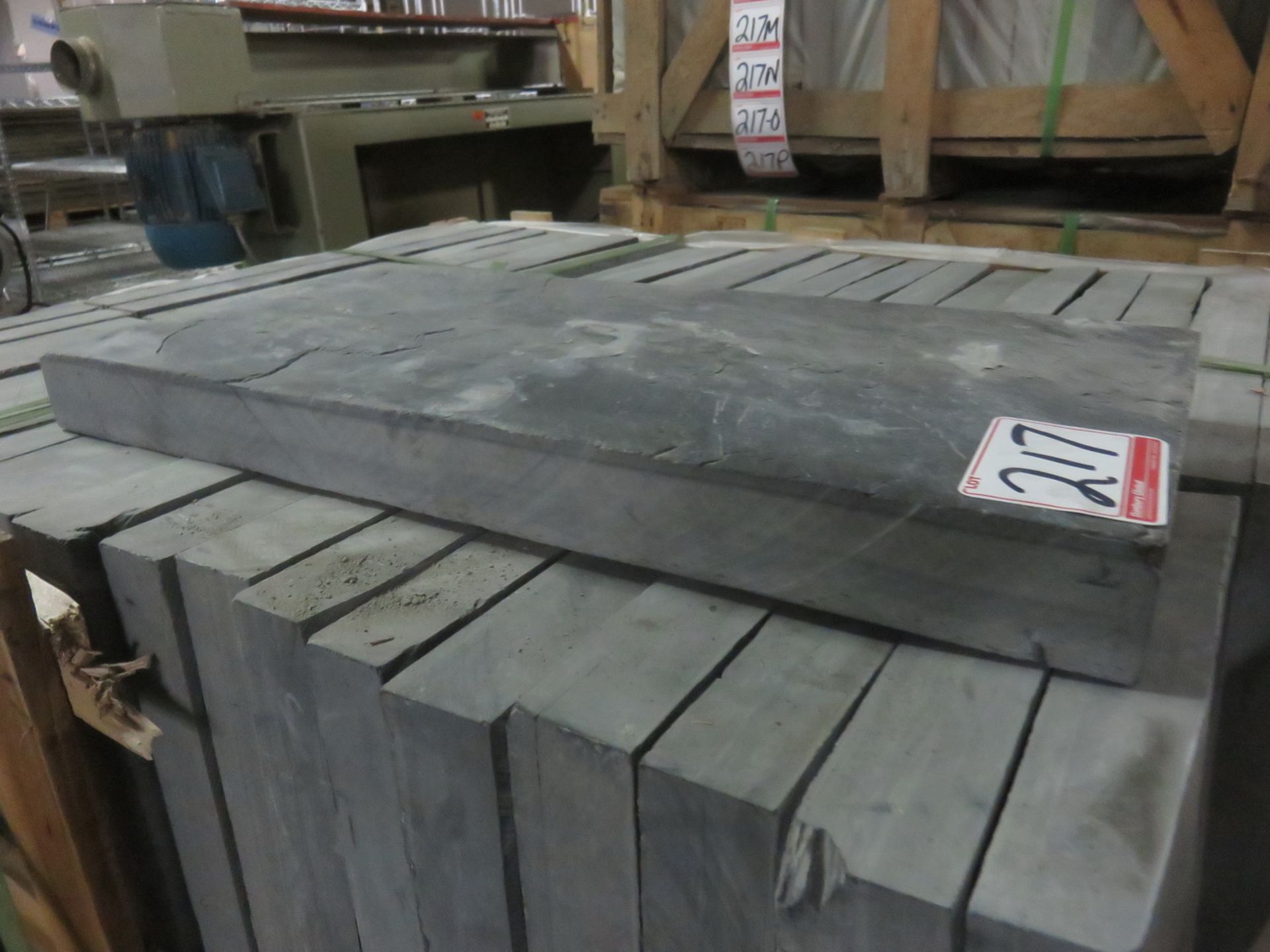 SKID - GREY APPROX 11 3/4" X 23 3/4" X 1 3/4"-2" NATURAL STONE SLABS (1 SKID - APPROX 63 PCS) - Image 2 of 2
