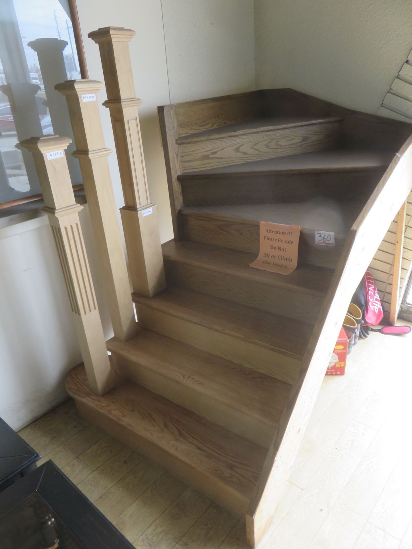 OAK STAIRCASE DISPLAY