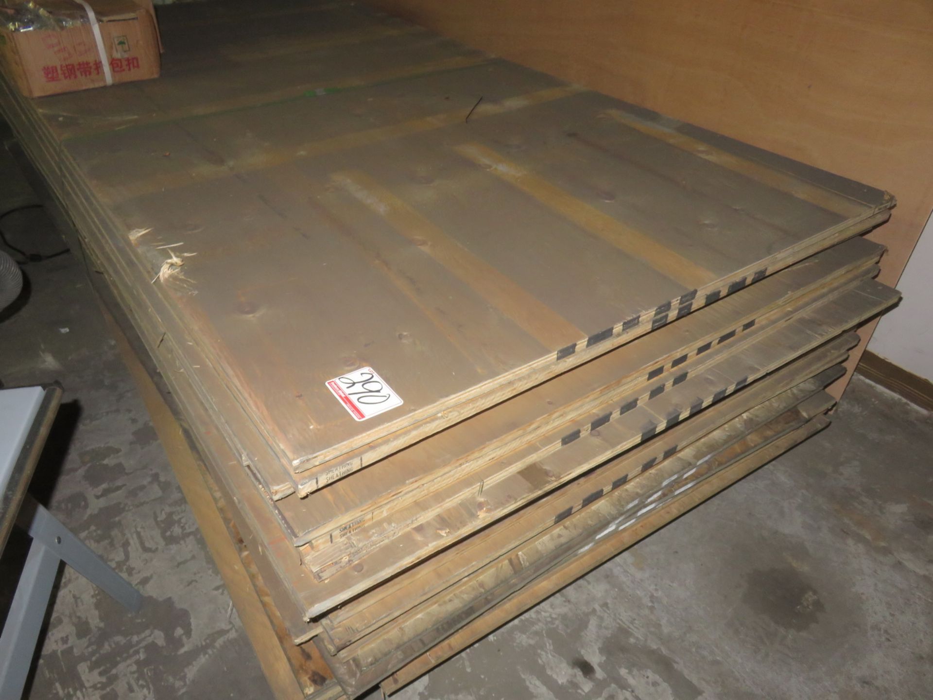 LOT - GENERAL 3/4" X 4' X 8' APPROX. - USED PLYWOOD SHEETS (APPROX 22 PCS)