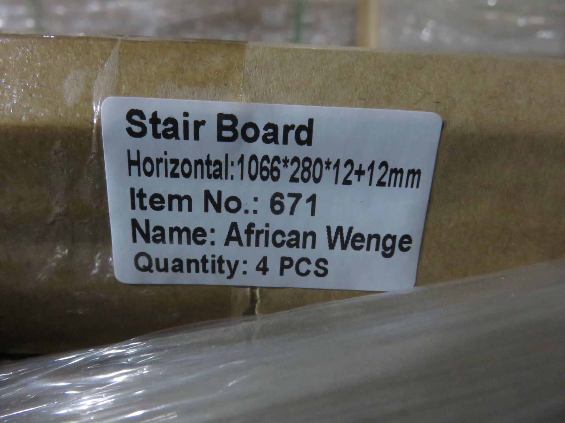 BOXES - AFRICAN WENGE HORIZONTAL 1066 X 280 X 12 + 12MM LAMINATE STAIR BOARDS (4 PCS/BOX) - Image 2 of 3