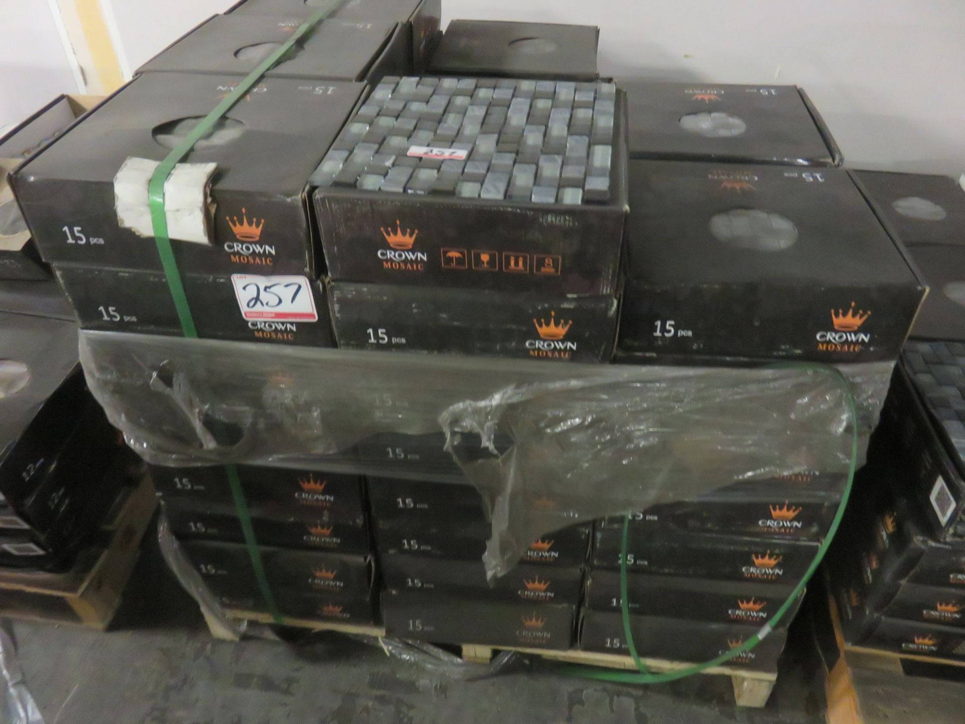 BOXES - CROWN ST23004 300 X 300 X 6MM MOSAIC TILES (15 PCS/BOX) - Image 3 of 3