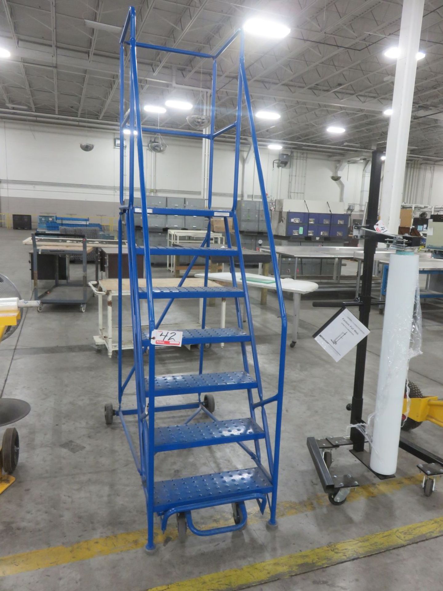 CANWAY 7 STEP BLUE WAREHOUSE PORT LADDER