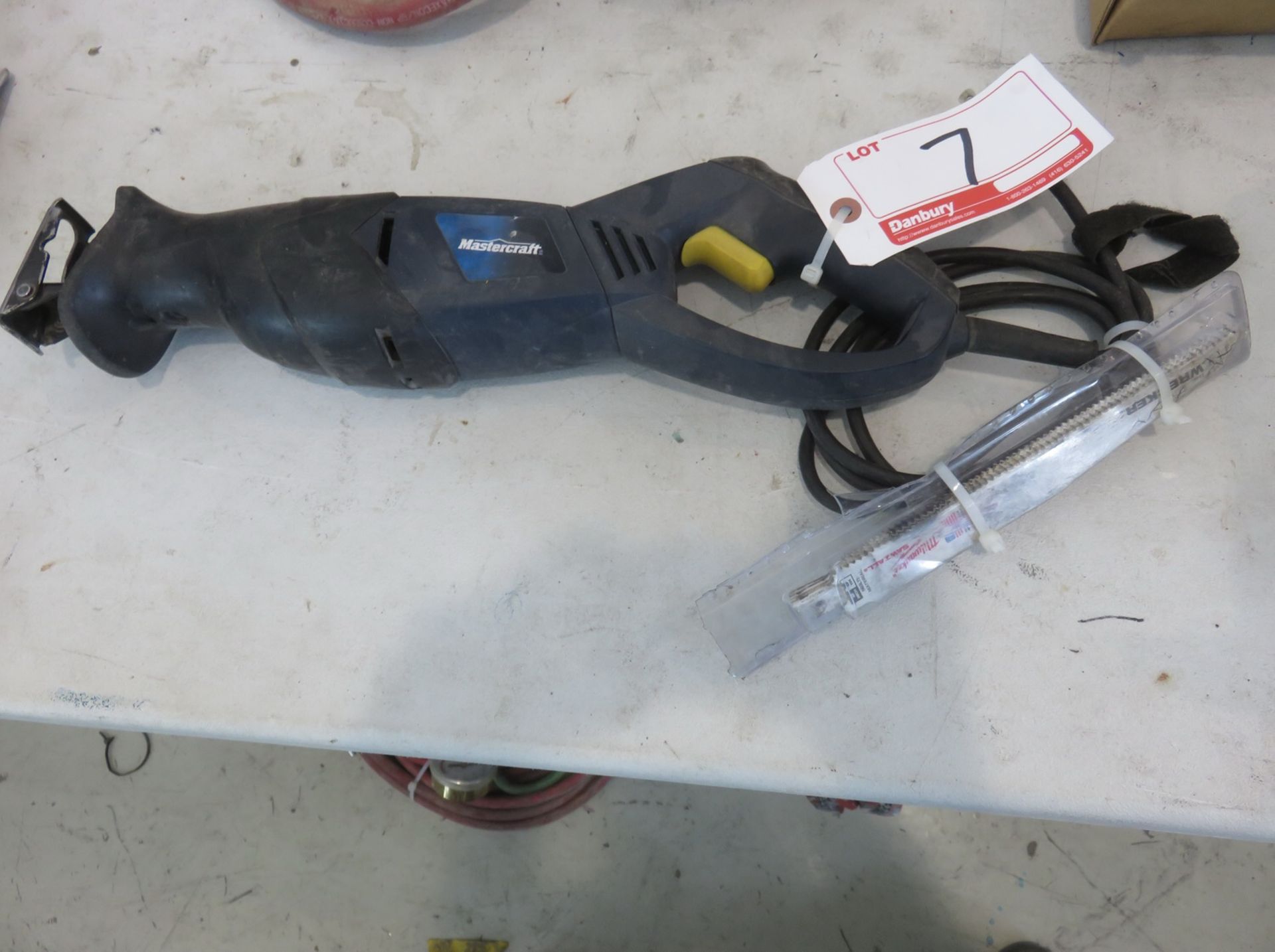 MASTERCRAFT ELECTRIC SAW ZALL + SAW BLADES