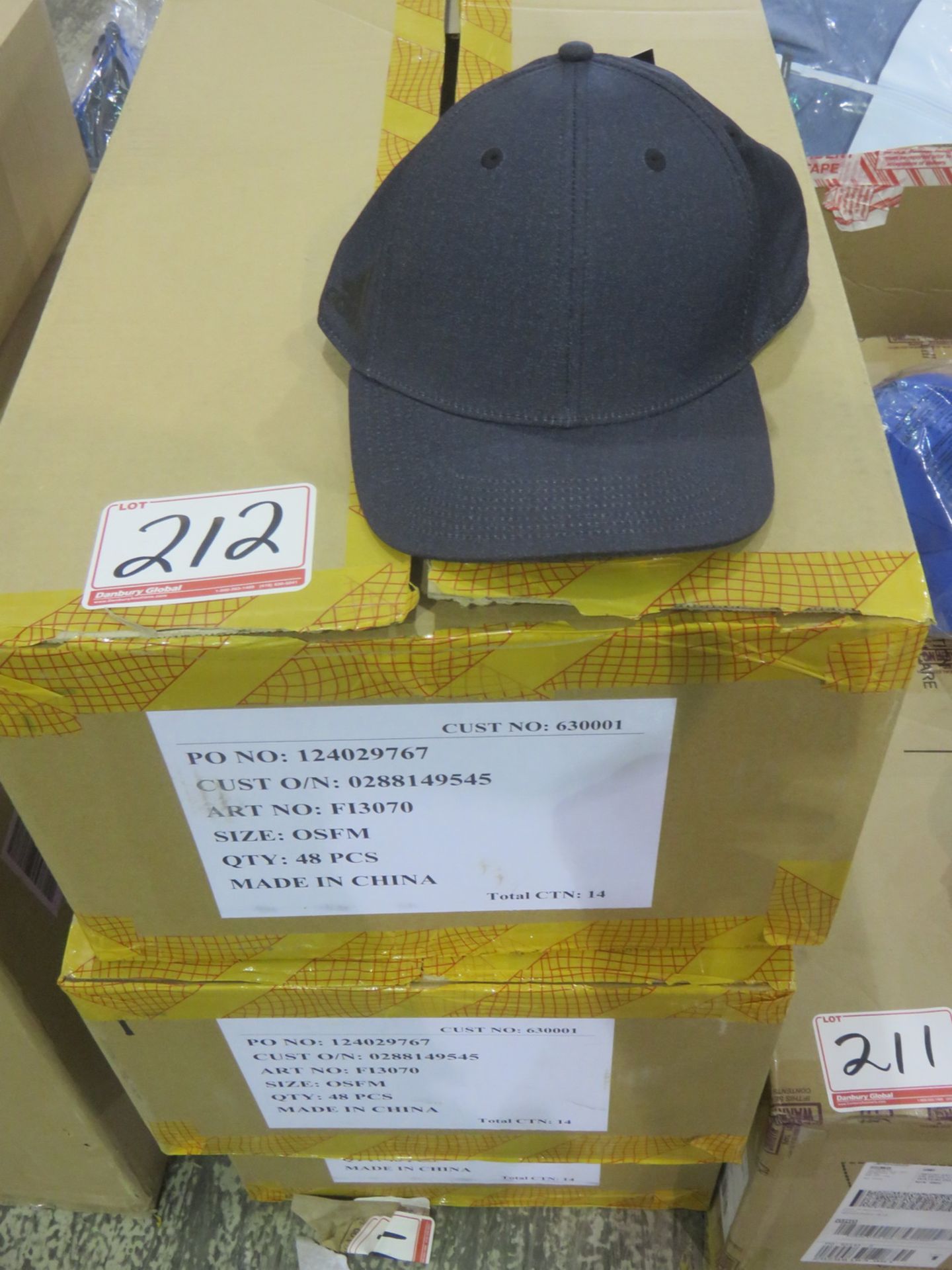 PIECES - ADIDAS DARK BLUE GOLF HATS (3 BOXES OF 48 PCS)