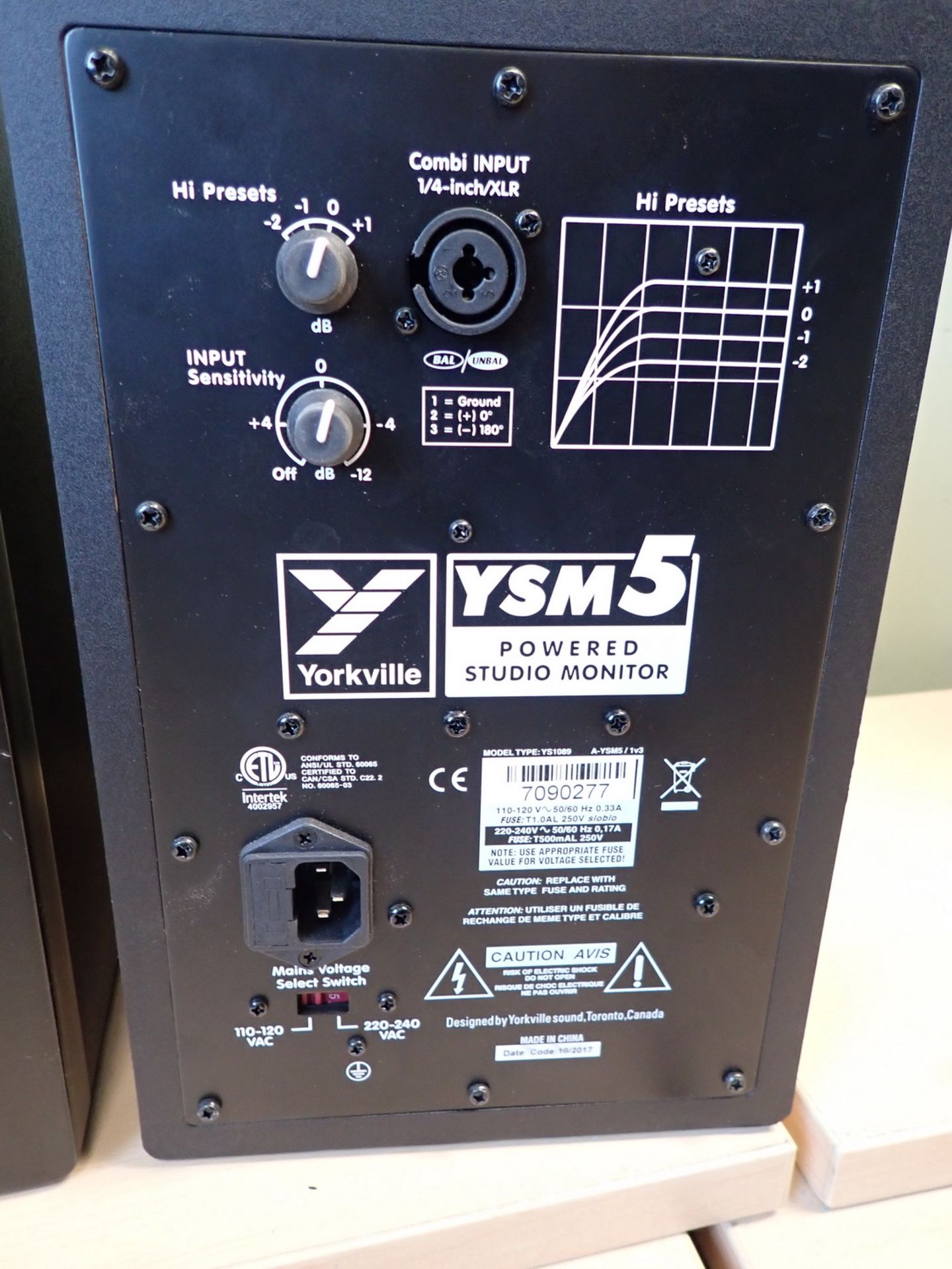 UNITS - YORKVILLE (YS1089) YSM5 POWERED STUDIO MONITORS (7.5" X 9.5" X 11.5"H) - Image 2 of 2