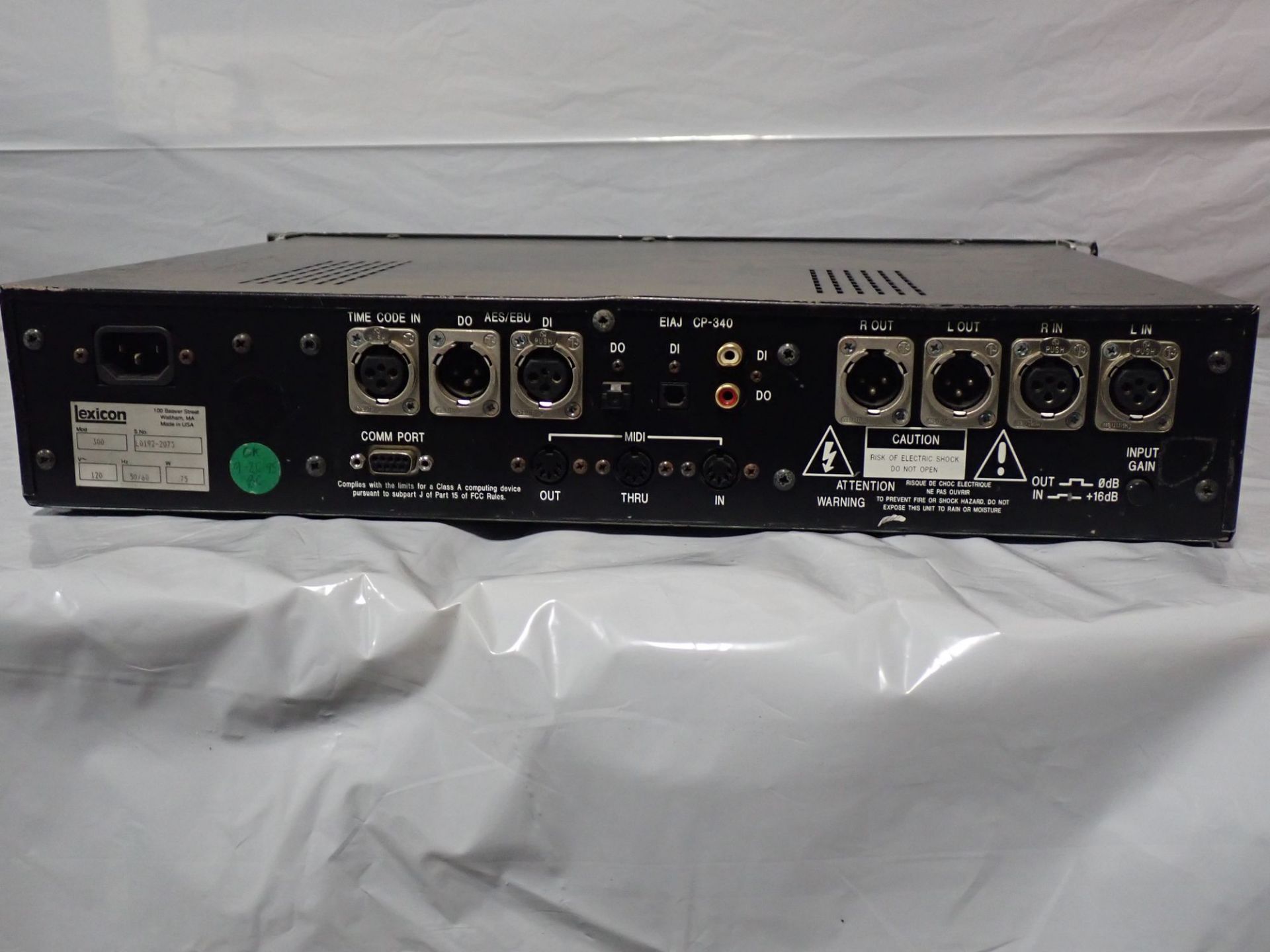 LEXICON 300 DIGITAL EFFECTS SYSTEM PROCESSOR (LOOSE KNOB - UNIT STILL WORKS) - Image 2 of 2