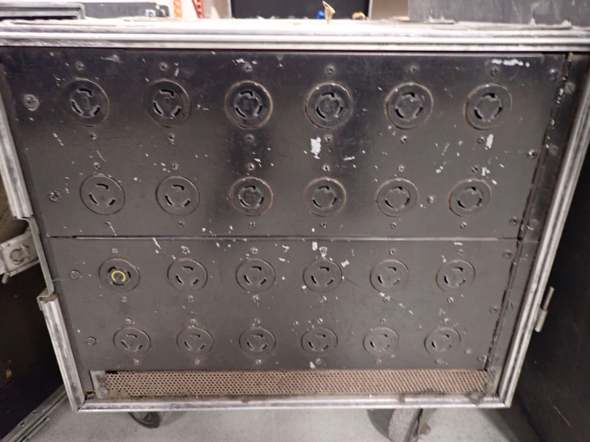 DRAGANAK - 12 X 24K DIMMER IN RACK - Image 2 of 2