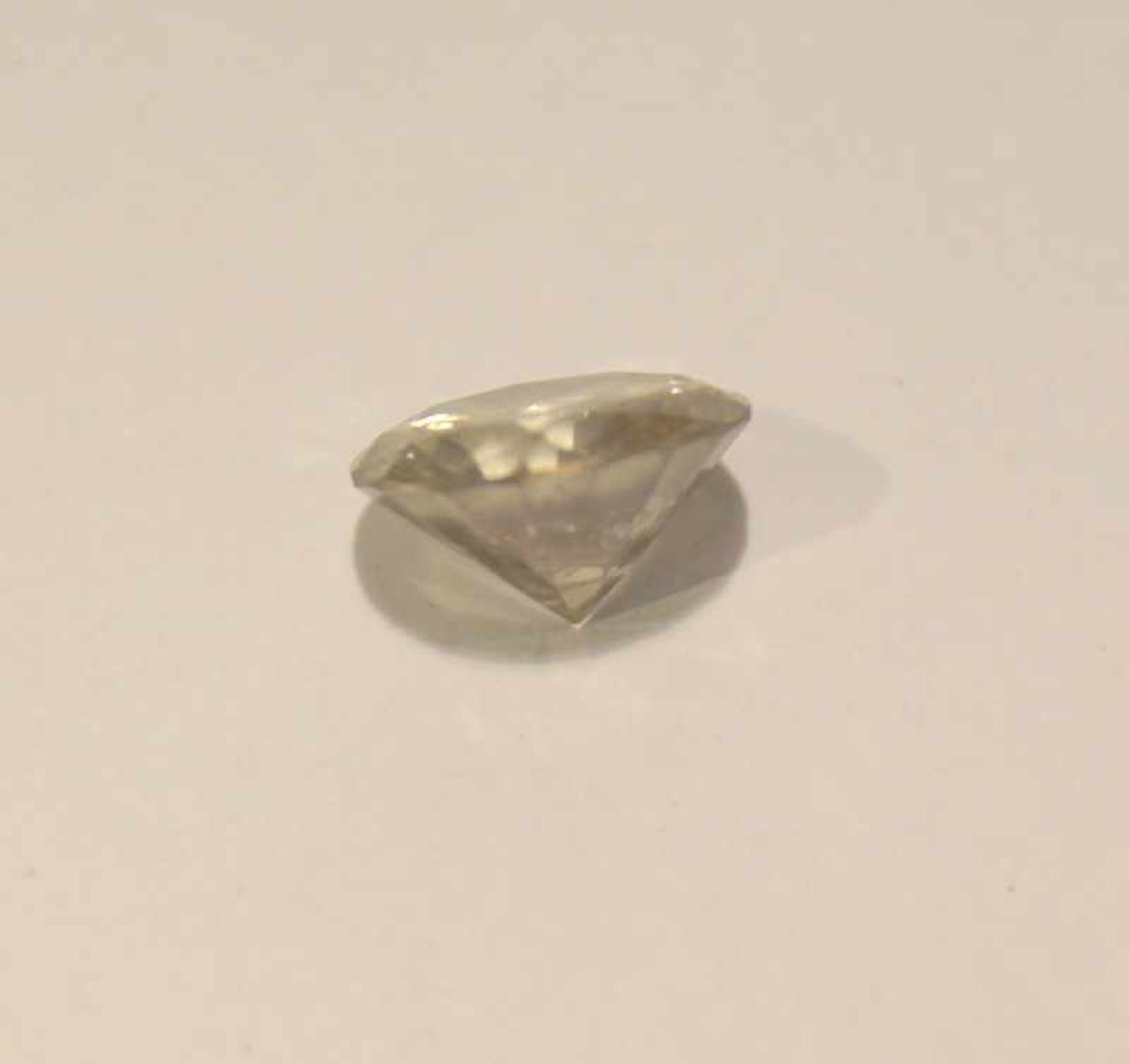 Großer Brillant, Gewicht 1,00g, entspricht ca. 5ct< - Bild 3 aus 3