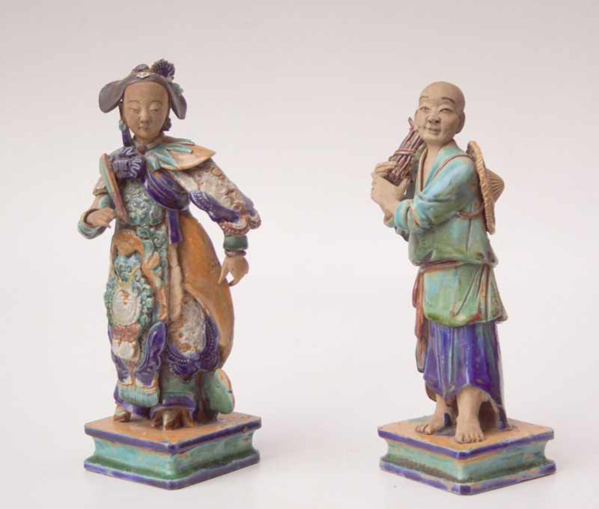 Pärchen chinesische Shiwan Keramikfiguren, um 1900<