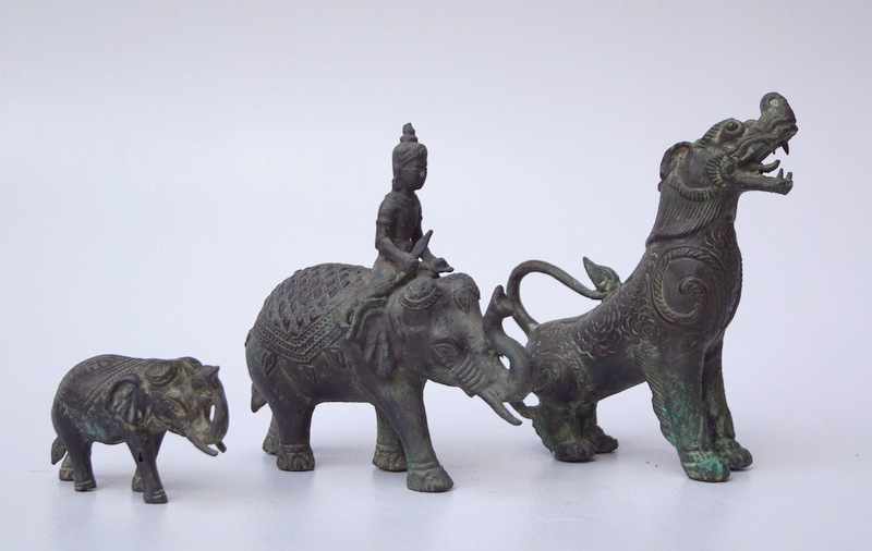 3 indische Bronzen, Elefanten u.A.