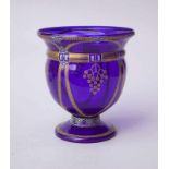 Steinschönauer Raum: Jugendstil Vase mit Reliefgolddekor<