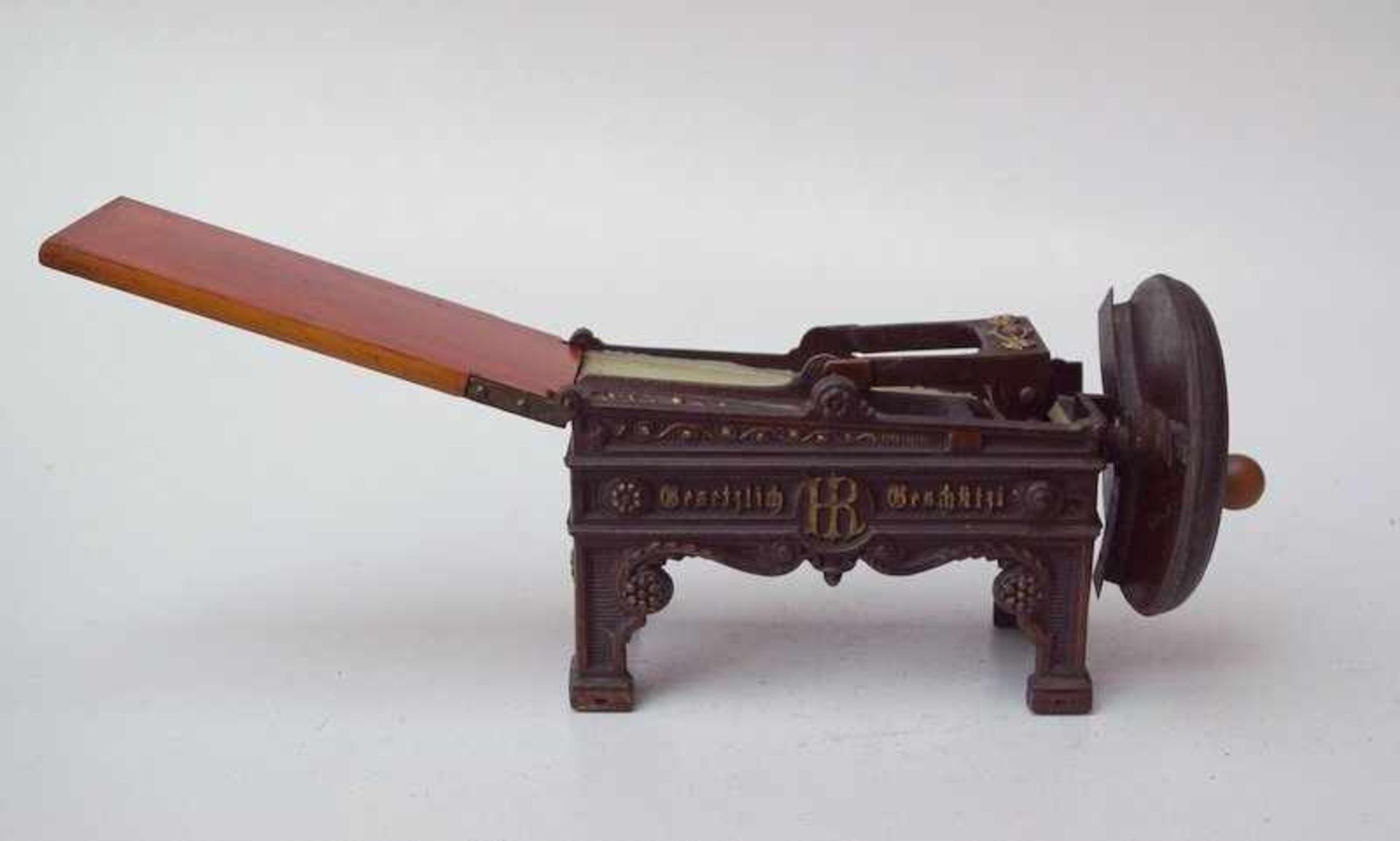 Nudelmaschine, um 1900