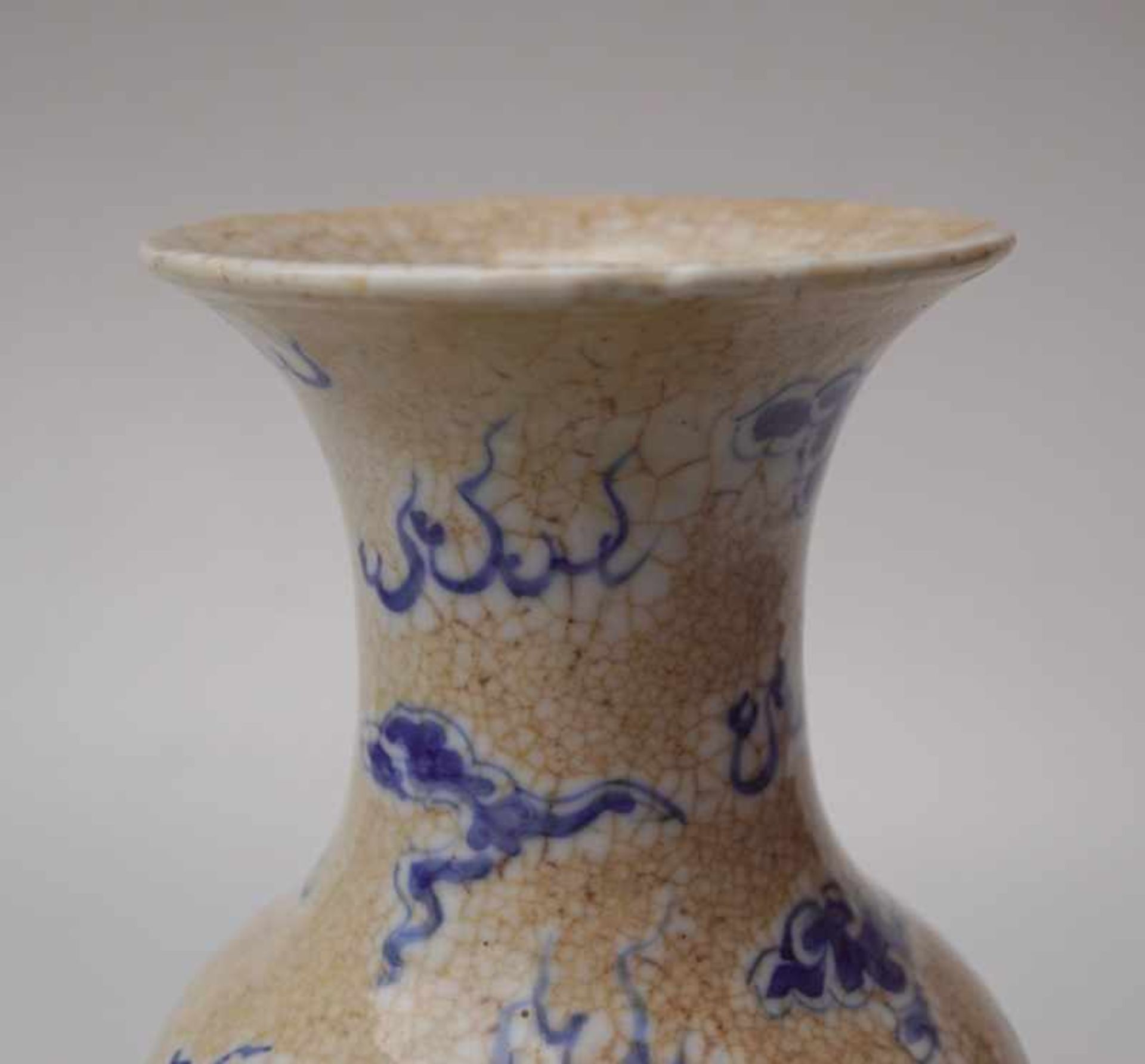 Vase mit Drachendekor, China, um 1900 - Image 4 of 5