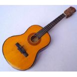 Miniatur-Gitarre, deutsch um 1930