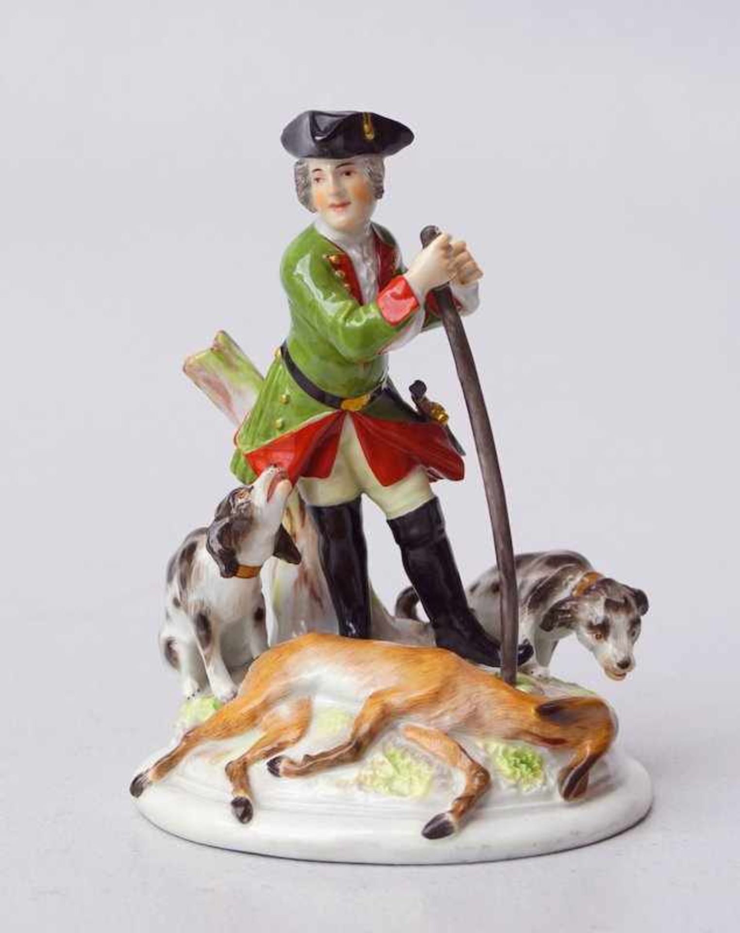Königl. Meissen (Unterglasurblaue Marke ( Knaufzeit) 1850-1924,): Jäger mit zwei Hunden und erlegt