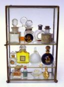 Interessante Sammlung Parfümminiaturen, ab 1920