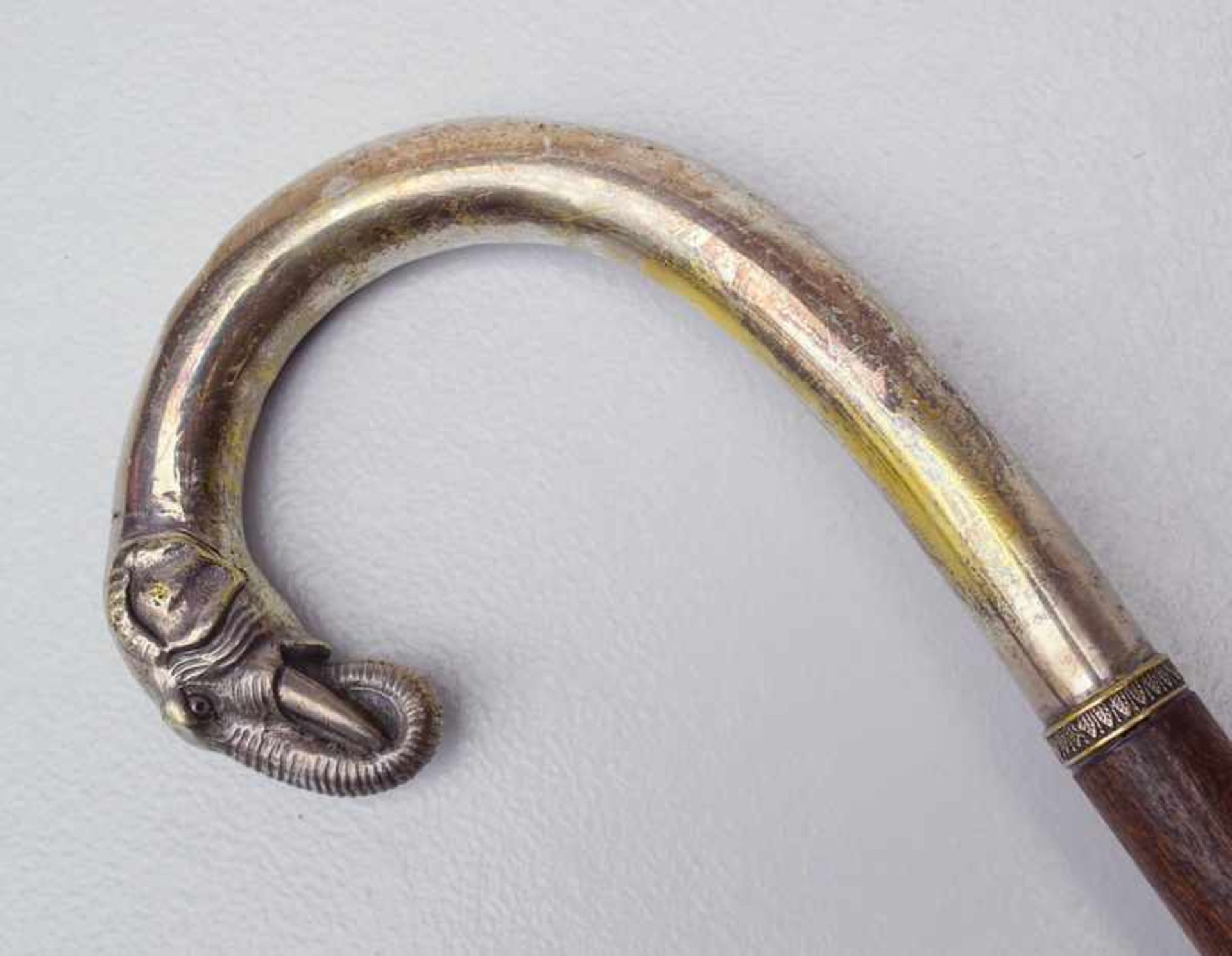 Schwerer, solider Gehstock mit Elefantenkopf, 19.Jhd. - Bild 2 aus 2