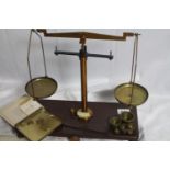 Griffin & Tatlock Micro Minor apothecary / jeweller's scales with weights, complete, H 34cm x W 38cm