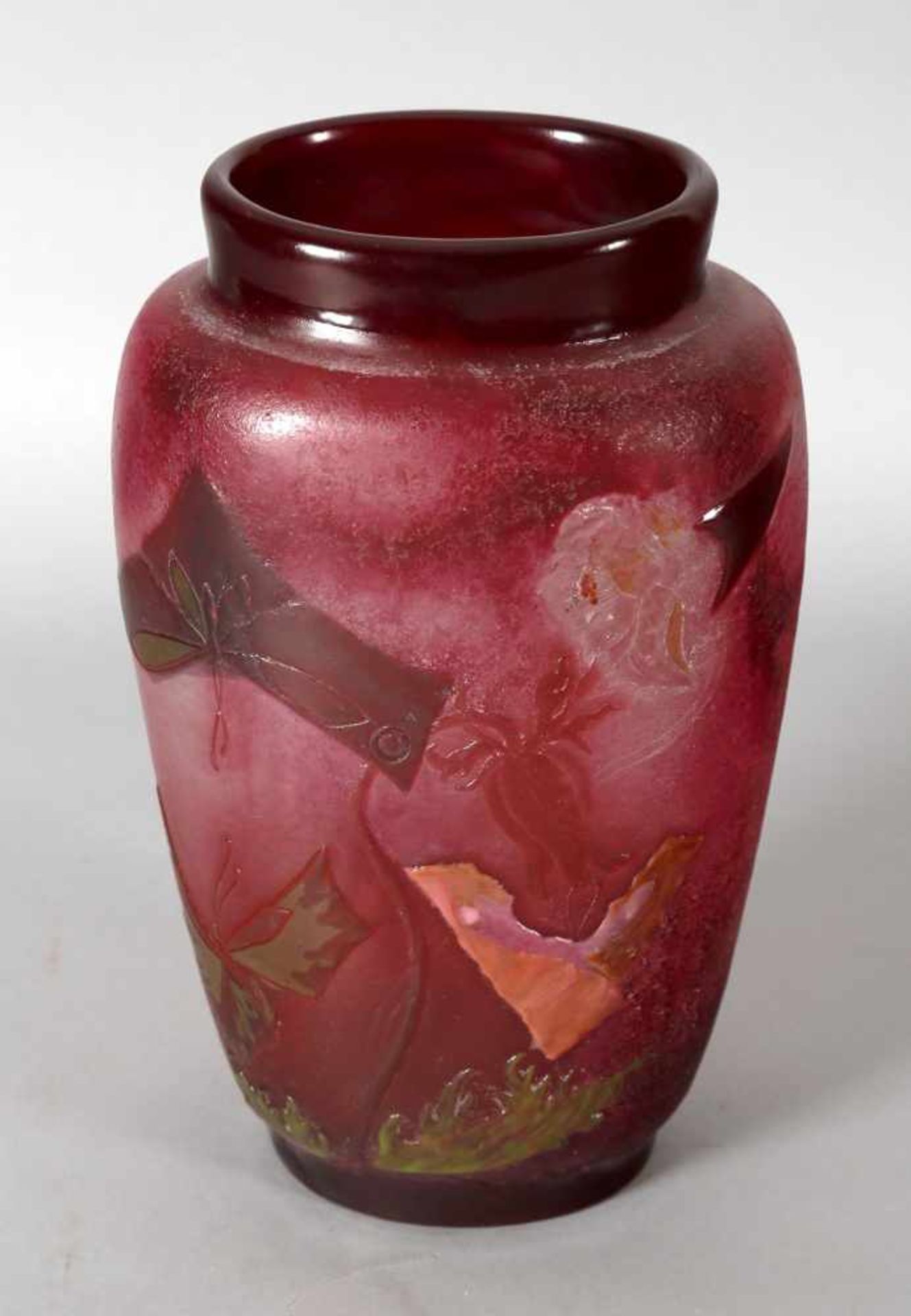 Intercalaire-Vase, Emile Gallé, Nancy, um 1900Überfangglas, farbloses Glas rot überfangen, teilweise - Bild 2 aus 3