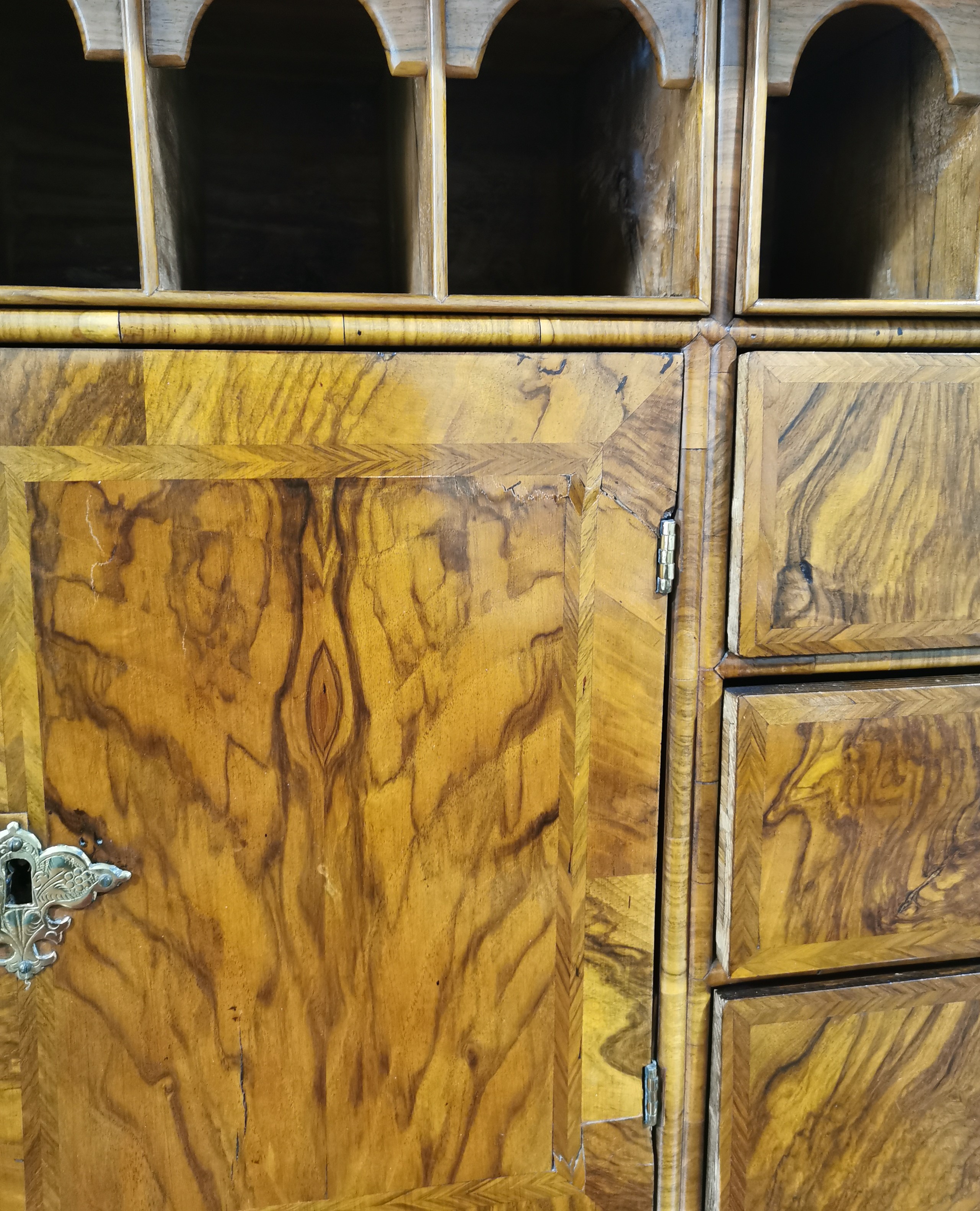 A William and Mary walnut veneered secretaire on chest the top part with moulded cornice over a - Image 28 of 29