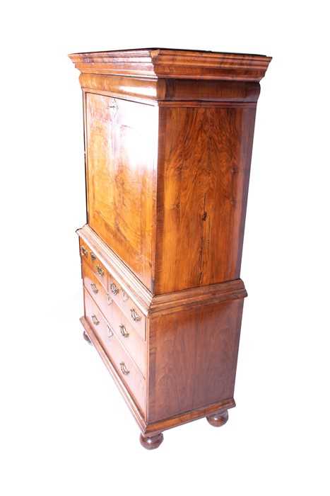 A William and Mary walnut veneered secretaire on chest the top part with moulded cornice over a - Image 18 of 29