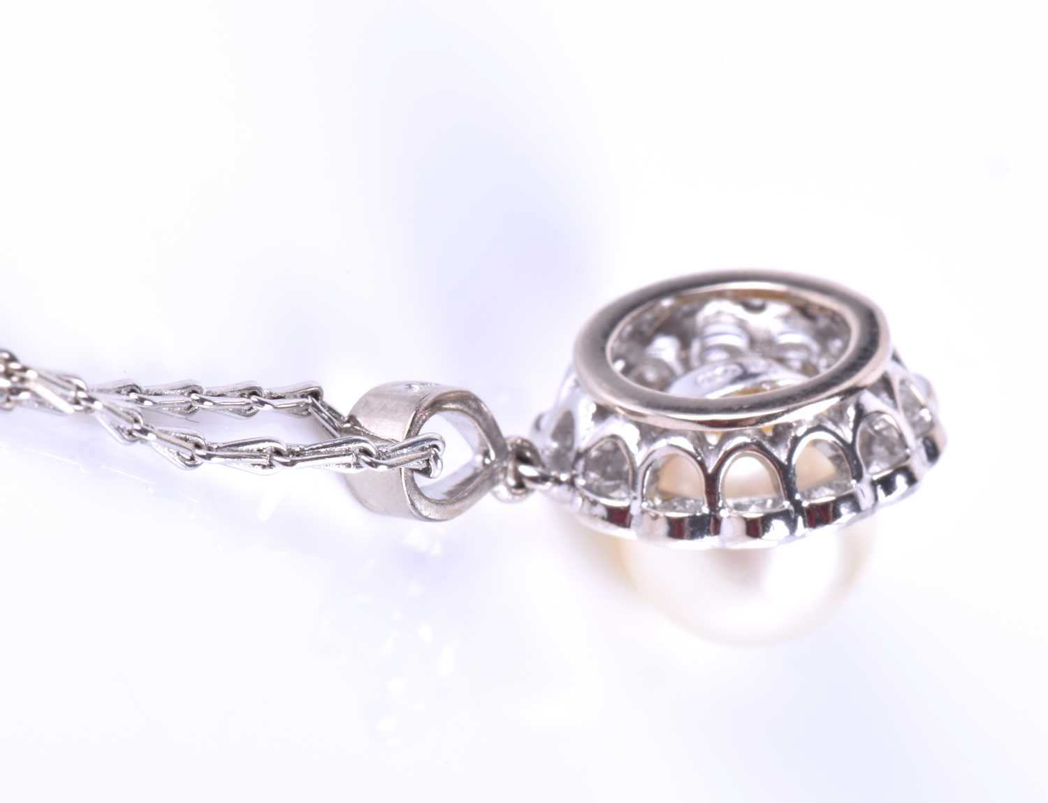 An 18ct white gold, diamond and pearl pendant, the white pearl approximately 7 mm diameter, within a - Image 5 of 5