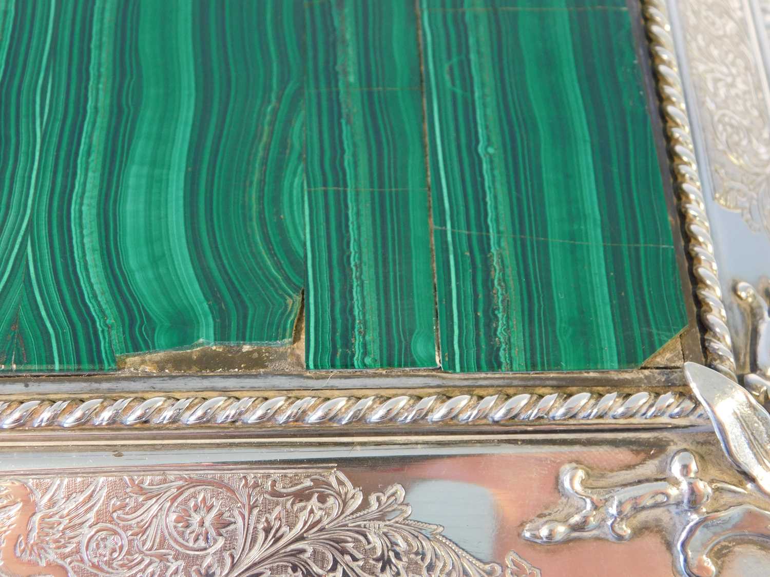 A silver and malachite casket by Romeo Miracoli, Milan, circa 1910/20, the top with inset - Image 2 of 12