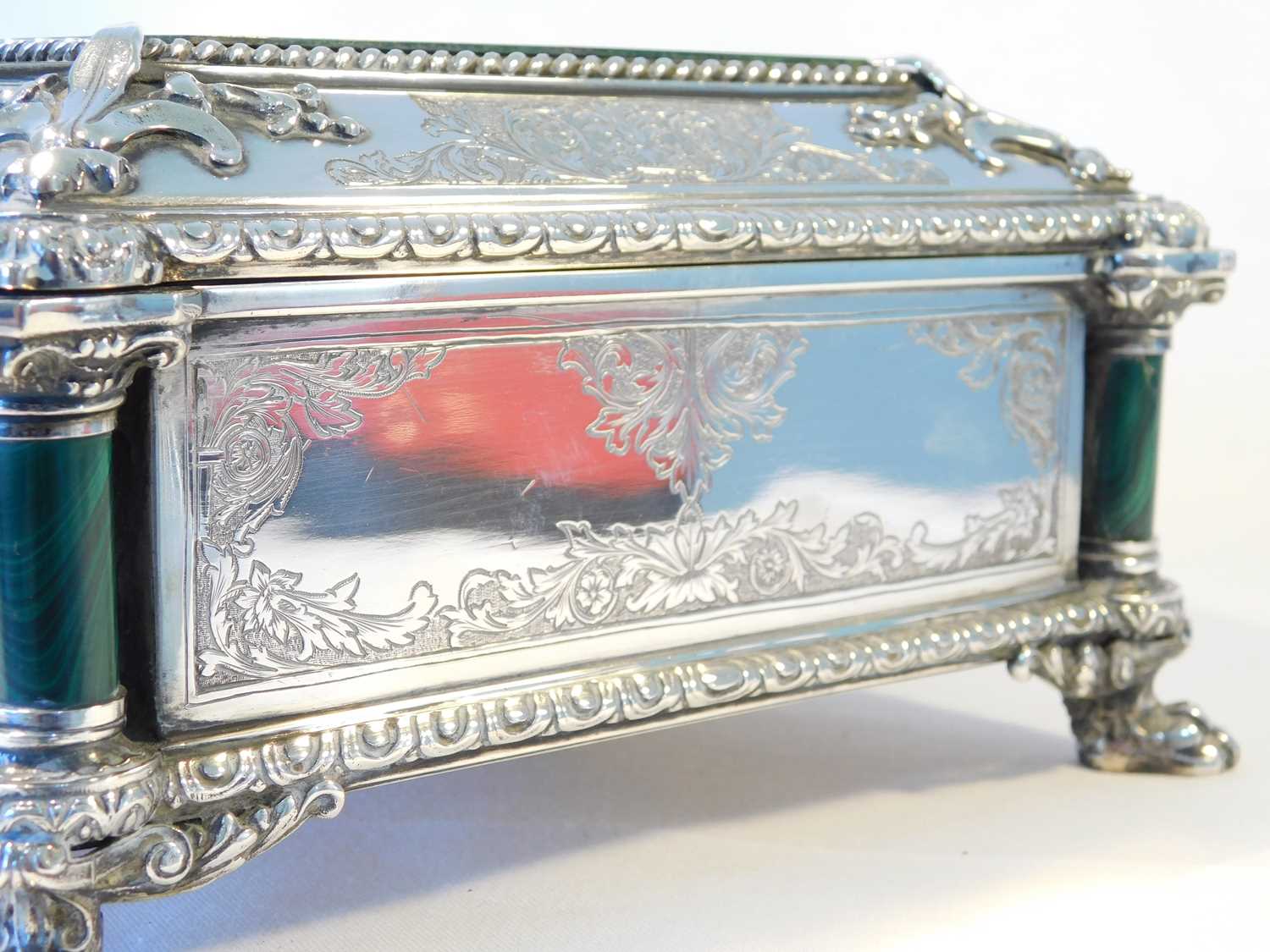 A silver and malachite casket by Romeo Miracoli, Milan, circa 1910/20, the top with inset - Image 4 of 12