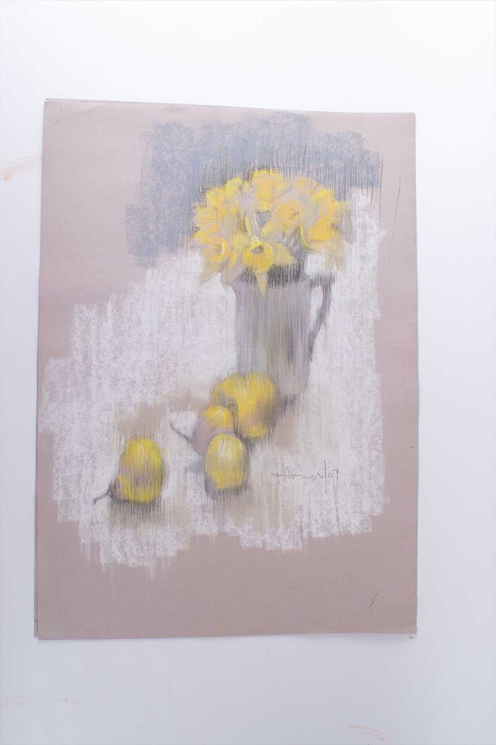 Val Hamer (20th-21st century) Britisha collection of still life and floral studies, pastel on paper, - Image 12 of 20