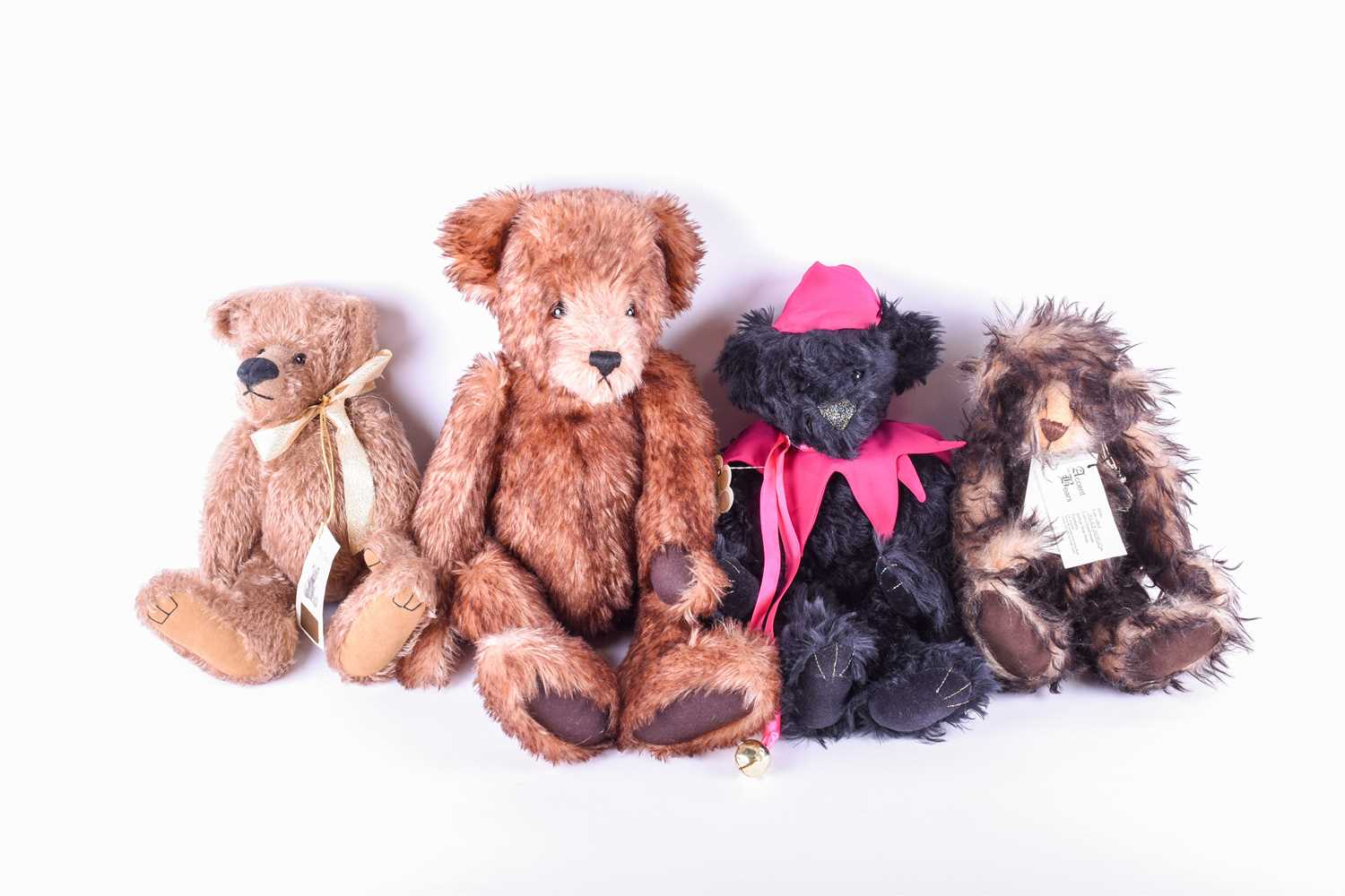 A large Diana Taylor 'Fair Bears' teddy bear, an Accents on Bears teddy named 'Alexandra', a