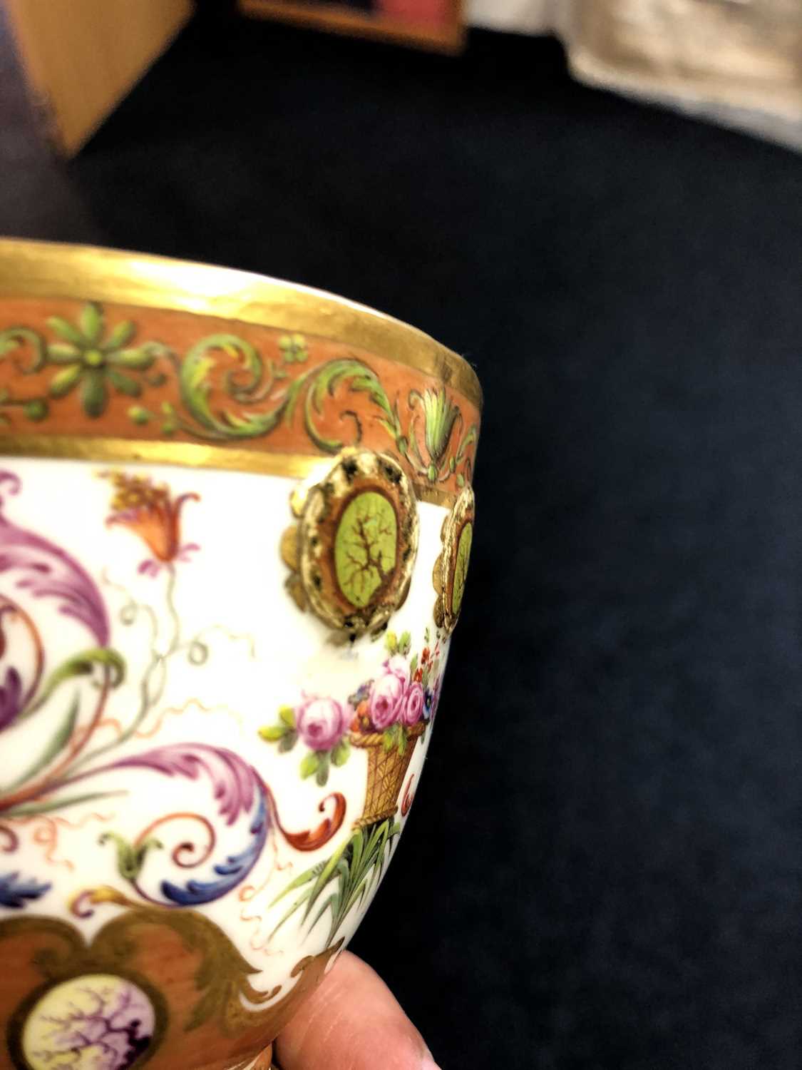 A late 18th century Serves two handled cup, with a raised central band decorated with roses and - Image 10 of 14