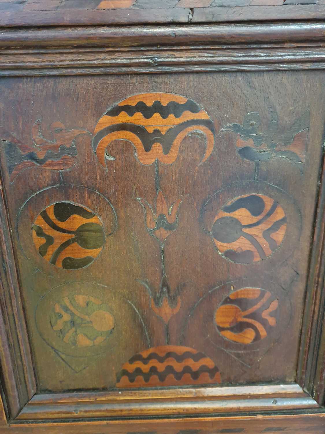 An 18th-century oak linen chest/coffer, the front with marquetry inlay and carved decoration with - Image 15 of 29