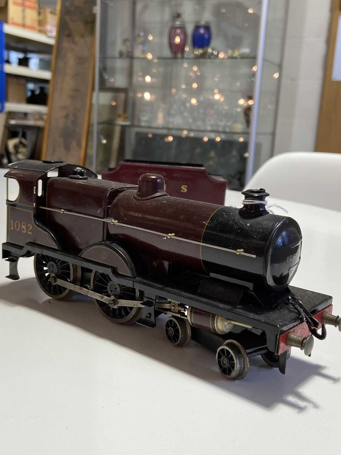 A Bassett-Lowke O gauge 2-6-4 electric locomotive, 2603 LMS black livery, together with a Basset- - Image 4 of 15