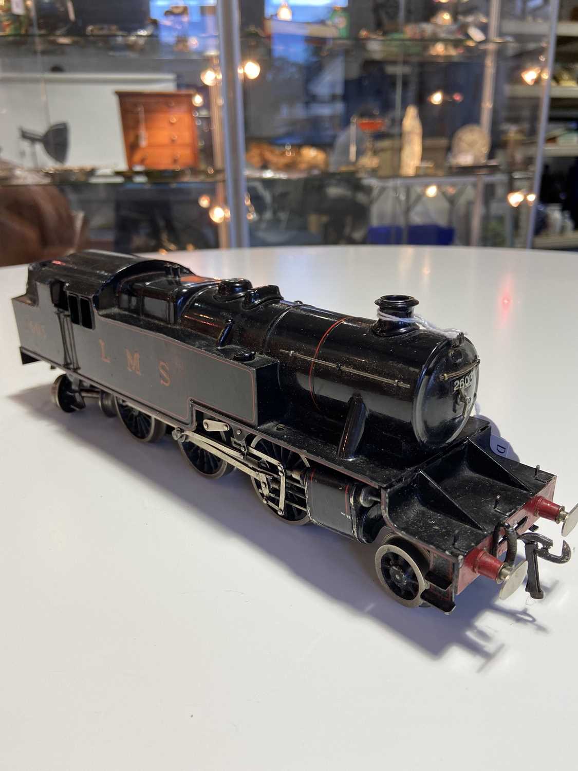 A Bassett-Lowke O gauge 2-6-4 electric locomotive, 2603 LMS black livery, together with a Basset- - Image 7 of 15