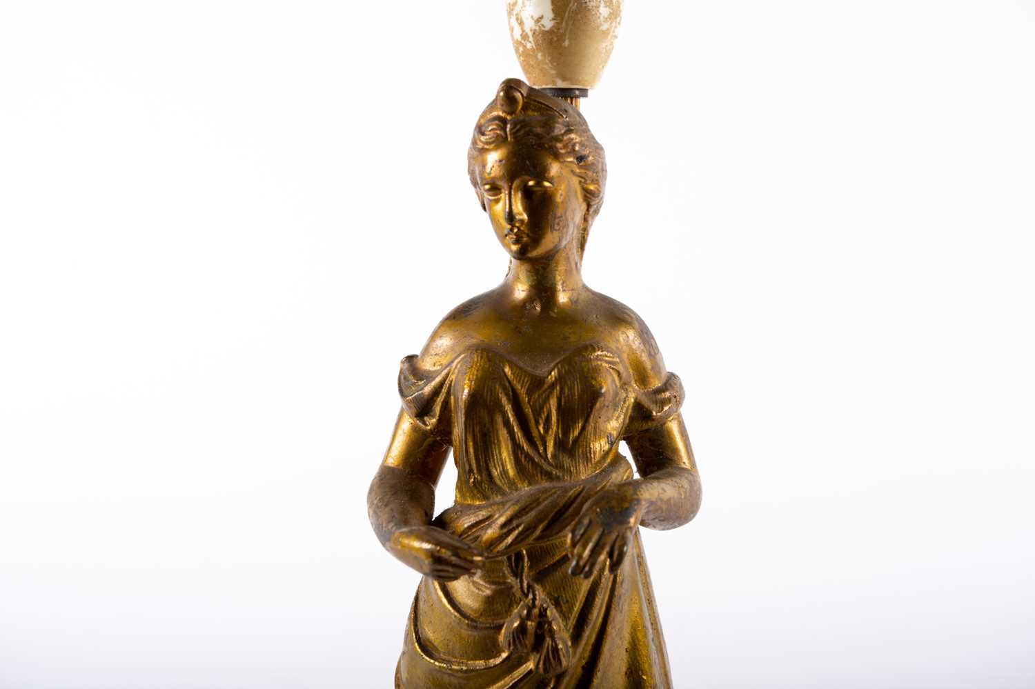 A Victorian gilt-bronzed table lamp, modelled in the form of a classical maiden in long sweeping - Image 2 of 4