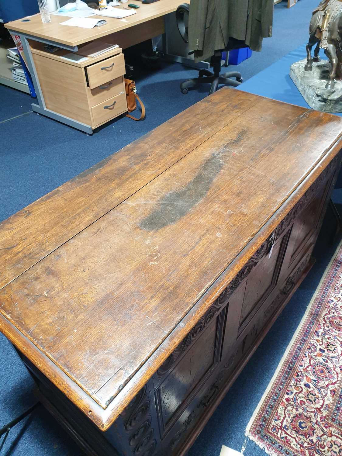 An 18th-century oak linen chest/coffer, the front with marquetry inlay and carved decoration with - Image 5 of 29