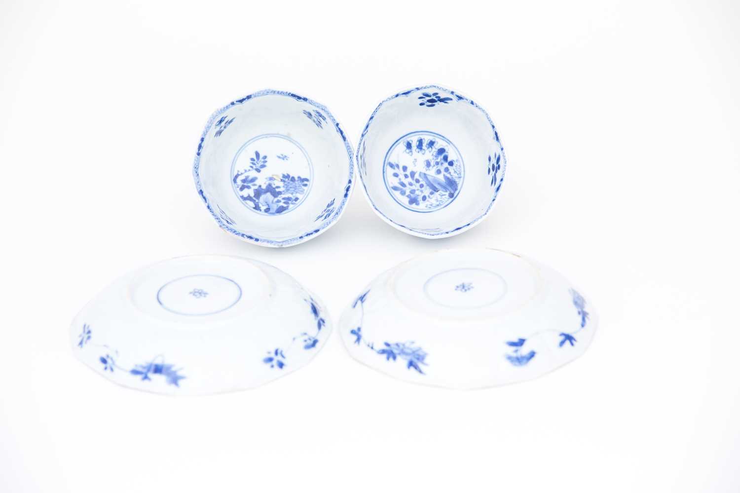 A near pair of Chinese blue & white petal moulded tea bowls and matched saucers, Kangxi (1662 - - Image 2 of 4